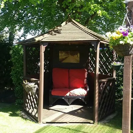 Barrie Guest house