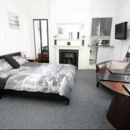Barrie Guest house Barrow-in-Furness
